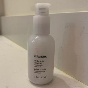 Glossier milk jelly cleanser